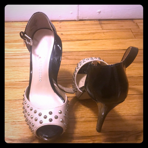 Rock republic pumps - Picture 1 of 2